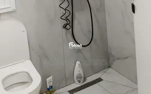 Shitet apartament 1+1 në Golem !!
