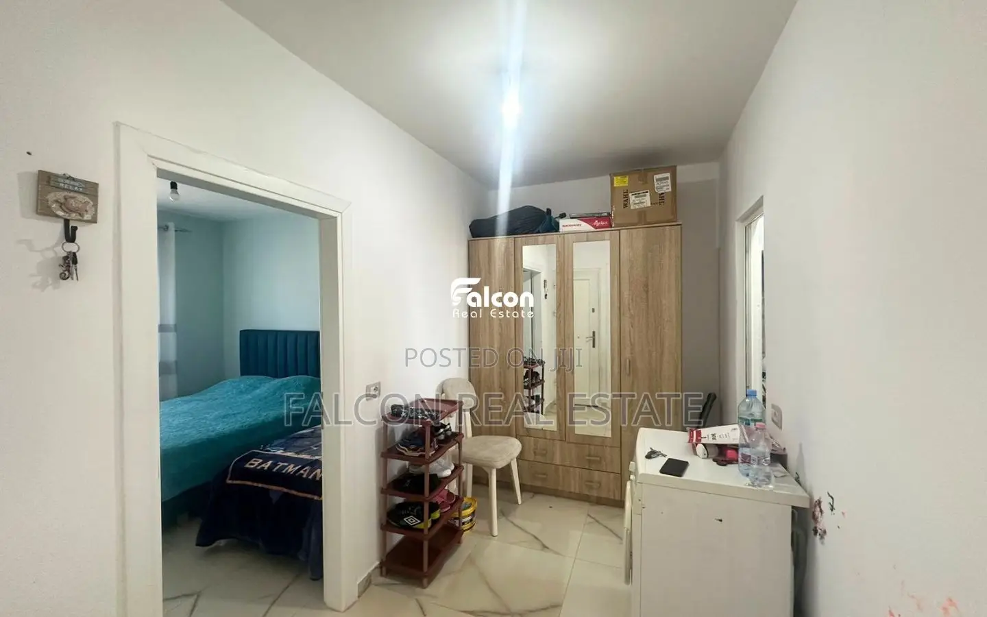Shitet apartament 1+1 në Lagjen 16, pranë Kopshtit Soros-Durres