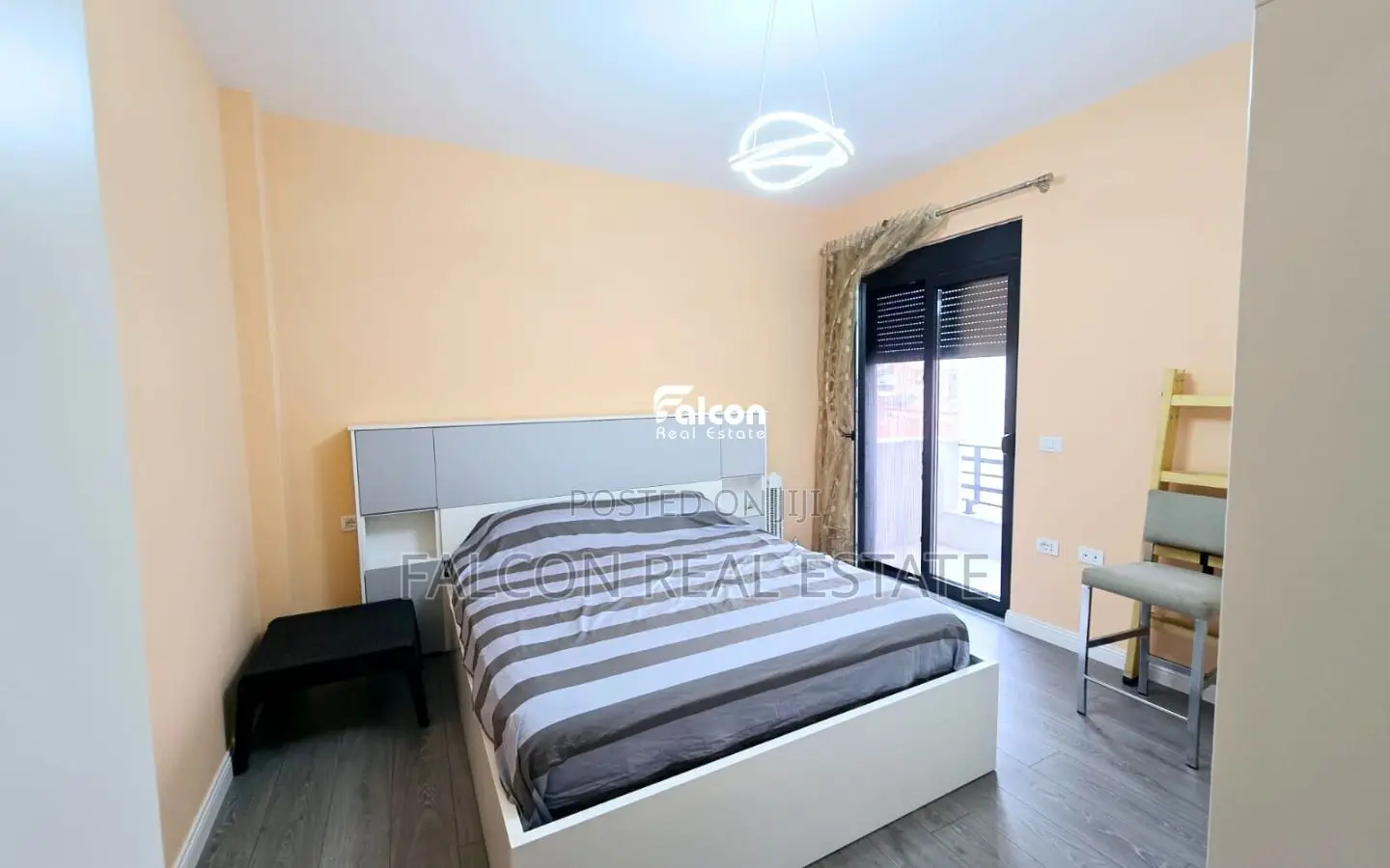 Jepet me qira apartament – Adresa: Lagjja 18,Korce !!