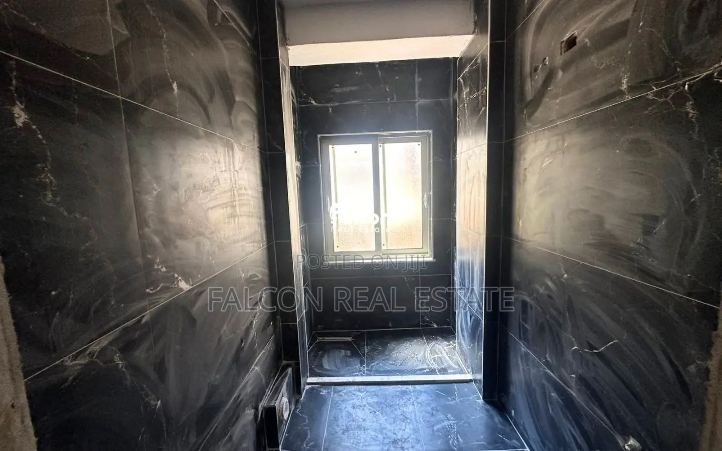 Shitet apartament 1+1 – Vija e 2, Mali i Robit