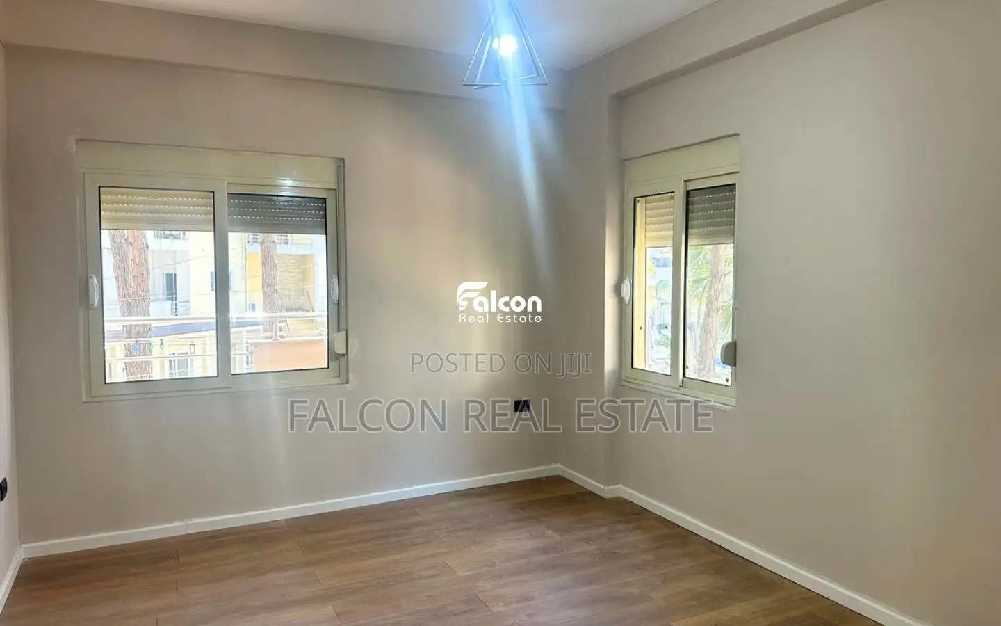 Shitet Apartament 1+1 – Mali i Robit, pranë Hotel Fafa Premium!!