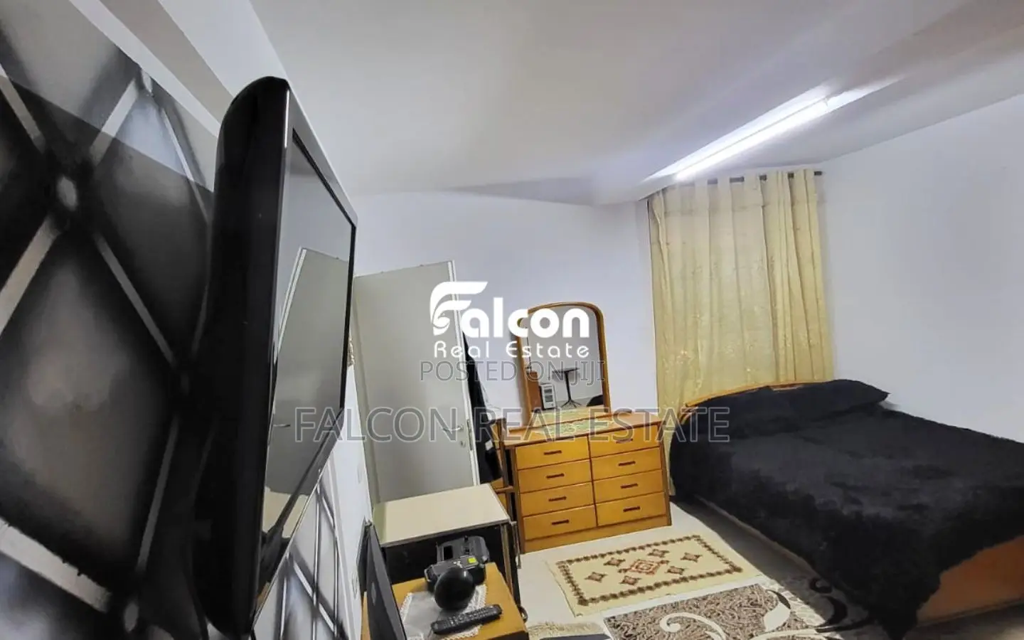 Shitet Apartament 1+1-Vendndodhja: Lagjja 10-Korce !