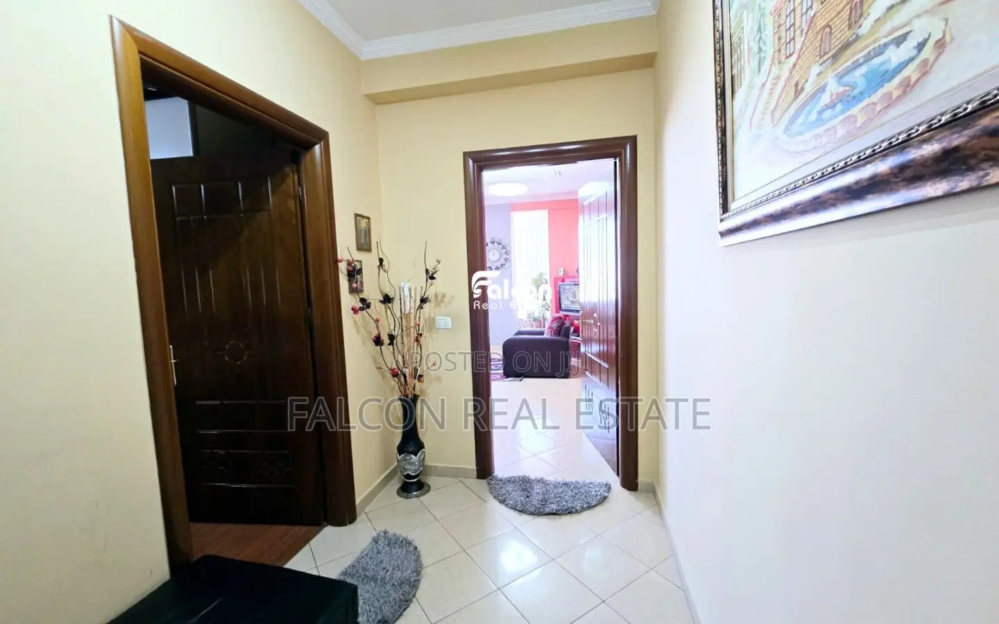 Shitet Apartament-Lagjja 9, Rruga Kiço Greco!!
