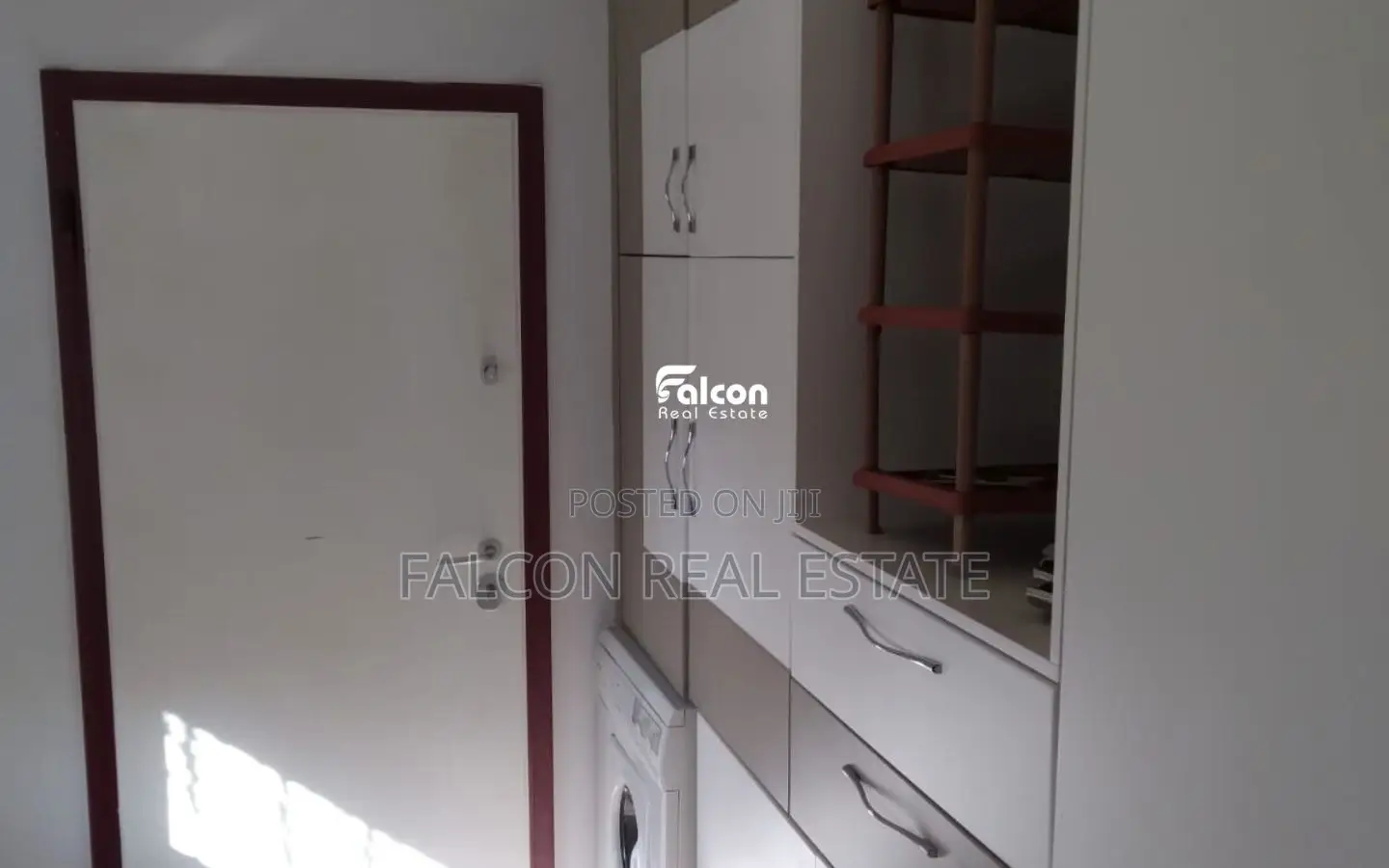 Jepet me Qera Apartament 1+1, Lagjja 17 (Radanec) –Korce!!