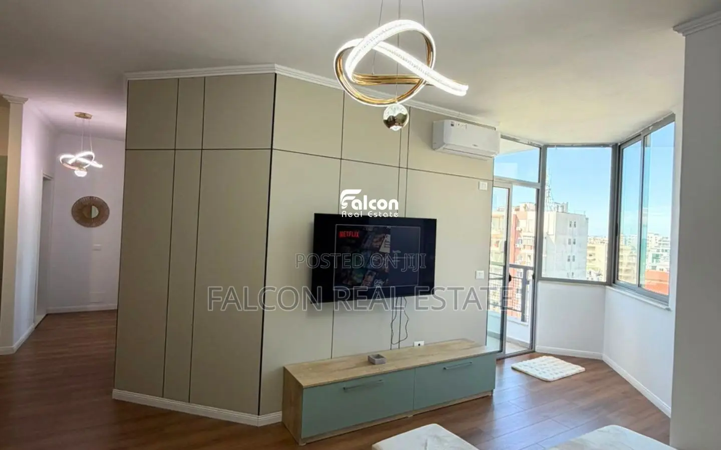 Shitet apartament 2+1 – Shkëmbi i Kavajës