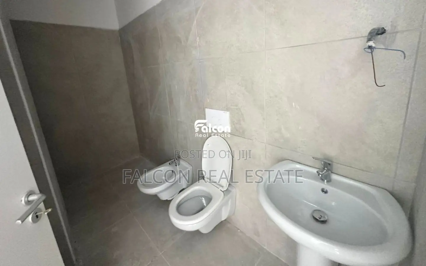 Shitet apartament 1+1 në Rezidencës Liburna, Mali i Robit!