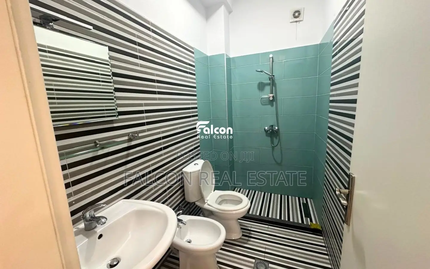 Shitet Apartament 1+1 –Golem, vija e dytë, vetëm 50 m nga deti.