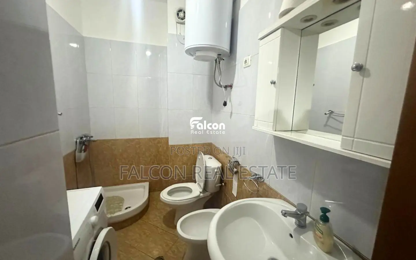 Shitet apartament 1+1 në Mali i Robit- super afër detit