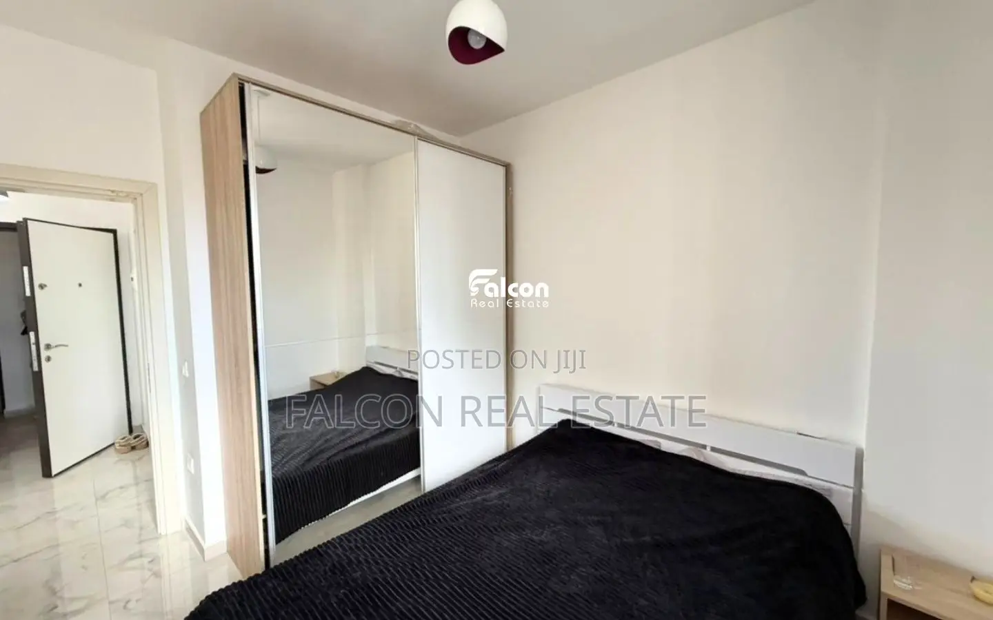 Shiten 2 Apartamente 1+1, Rrota e Kuqe – Plazh