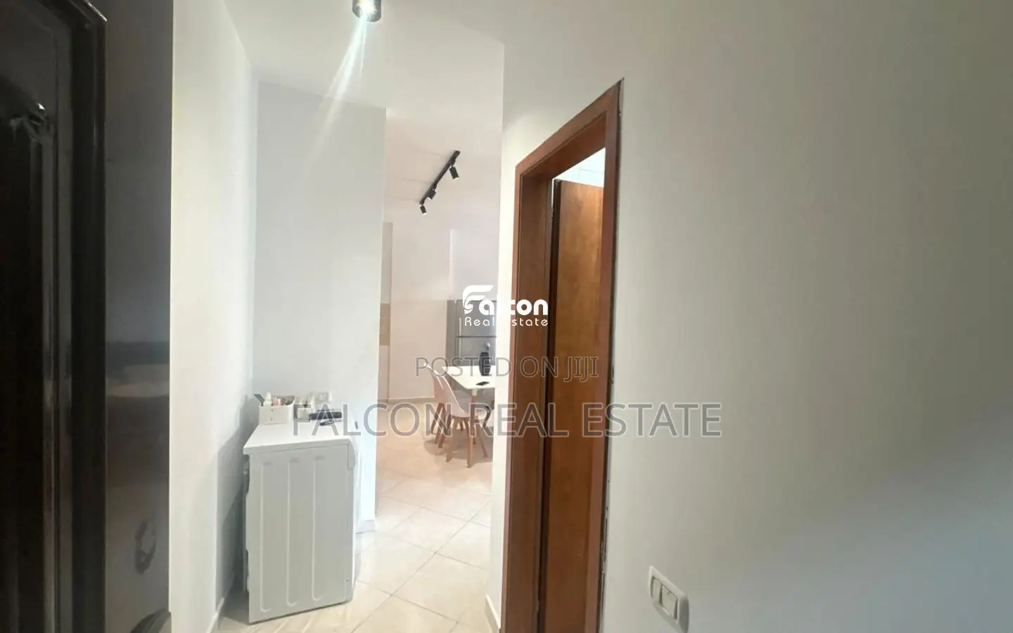 Shitet Apartament 1+1 – Golem