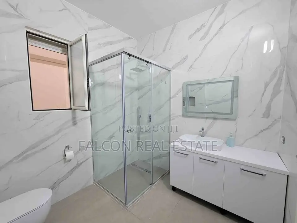 Ekskluzive! Apartament me Qira – Lungomare,Vlore