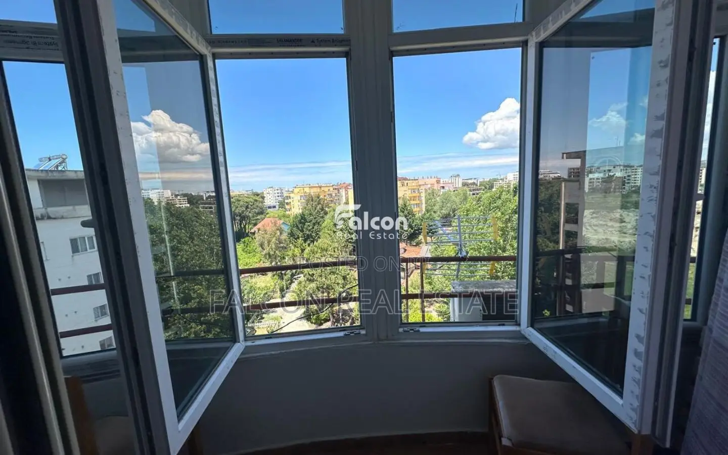 Shitet apartament – Mali i Robit!!