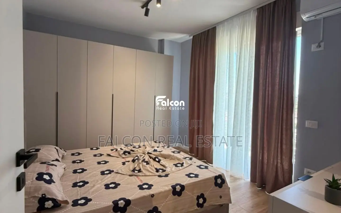 Super Apartament 1+1 në Shitje – Plazh, Durrës