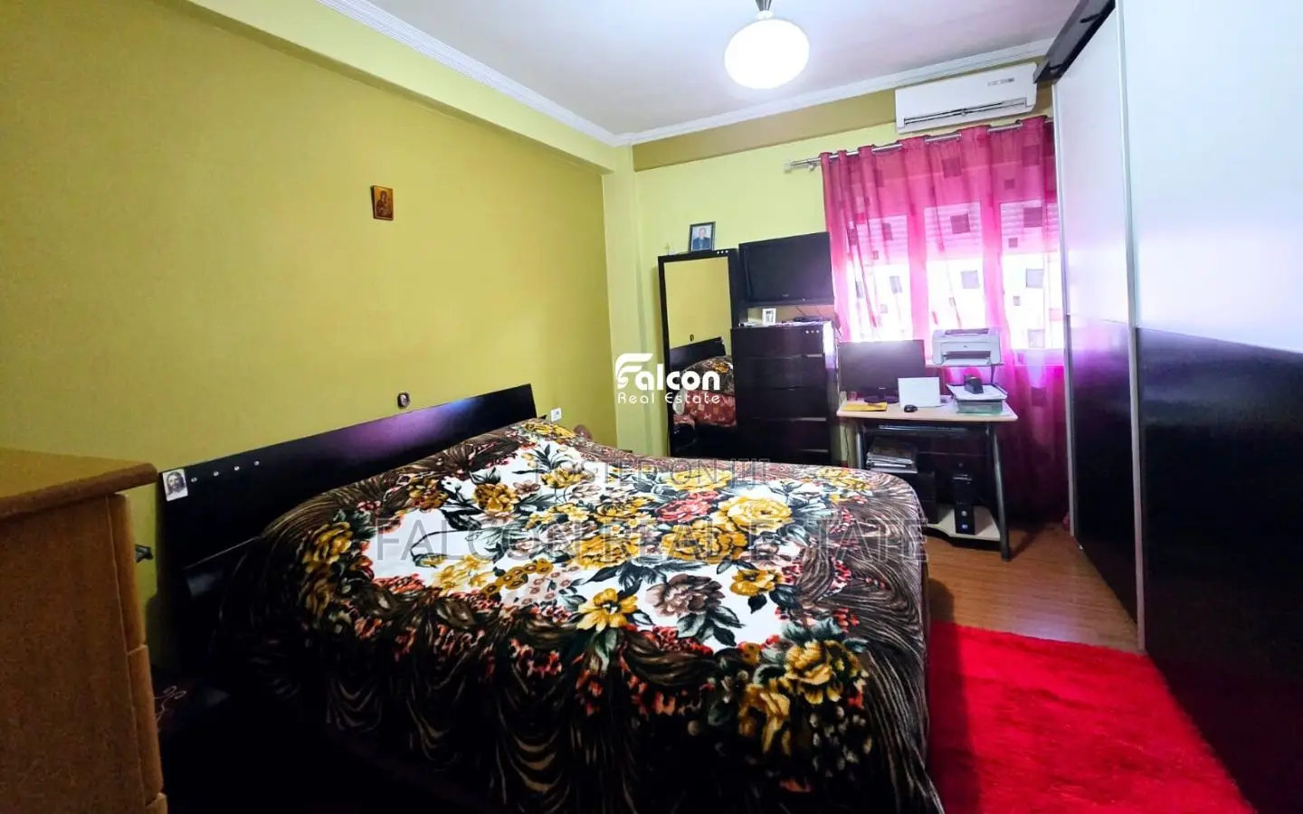 Shitet Apartament-Lagjja 9, Rruga Kiço Greco!!