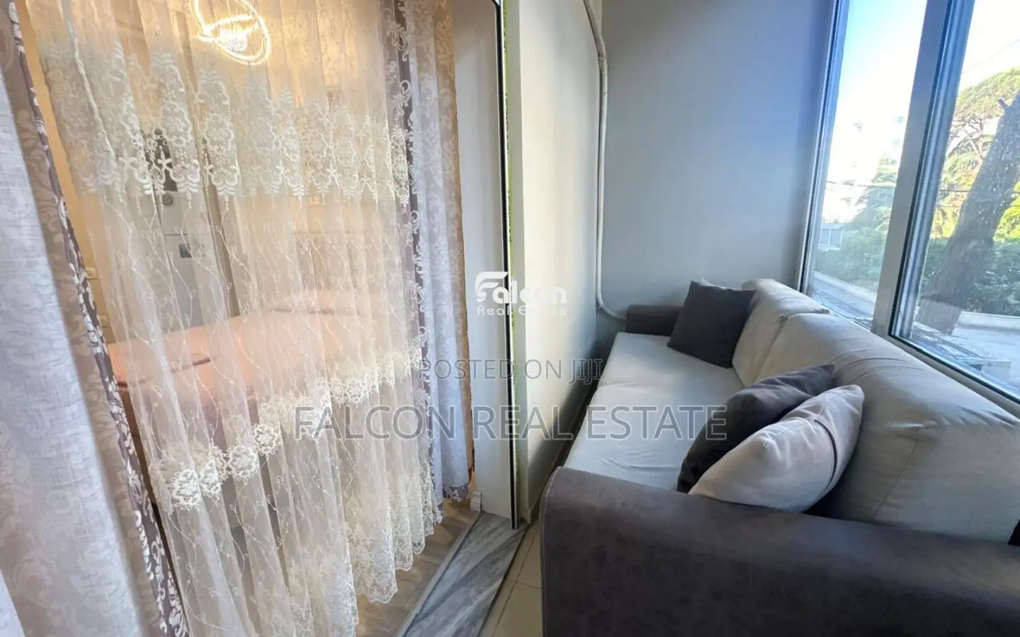 Shitet Apartament 2+1 – Mali i Robit!!