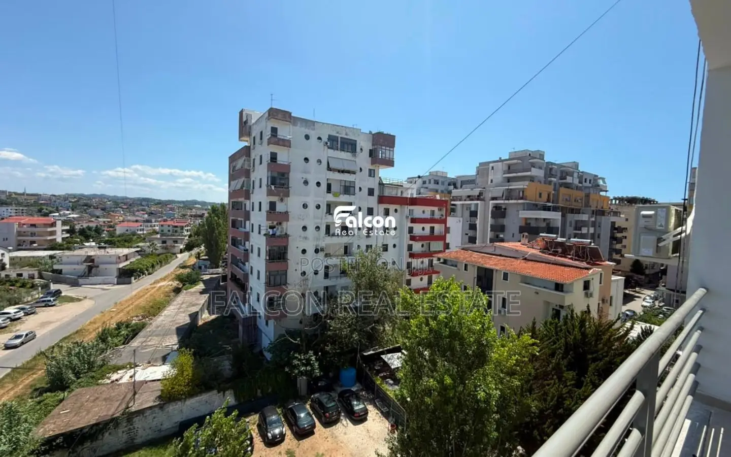 Super Apartament 1+1 në Shitje – Plazh, Durrës
