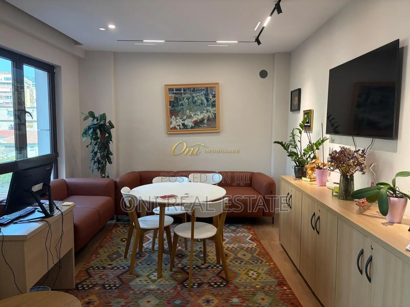 Office to rent Myslym Shyri Str. (Tirana - city)