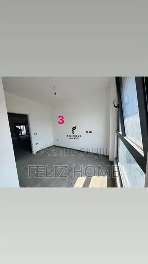 ZYRE ME QERA 110 M2 BULEVARDI RI 80.000 LEKE