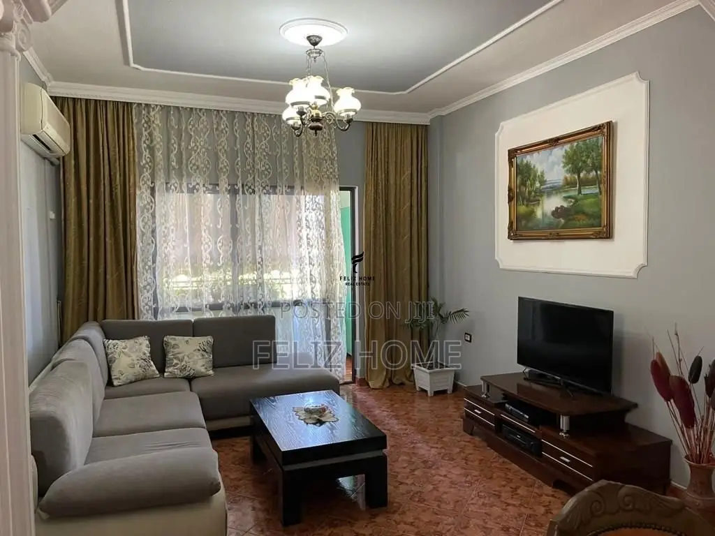 APARTAMENT ME QERA 2+1 LAPRAKE 570 EURO