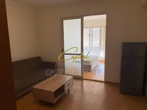 APARTAMENT ME QIRA 1+1 RRUGA E BARRIKADAVE 40.000 LEKE