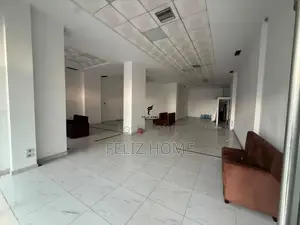 ZYRE ME QERA 415 M2 STACIONI TRENIT8.300 EURO