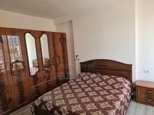 APARTAMENT ME QERA 2+1 RRUGA DRITAN HOXHA 55.000 LEKE