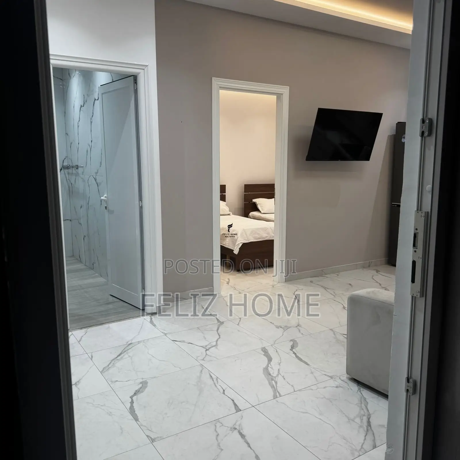 APARTAMENT ME QERA 1+1 RRUGA 5 MAJ 50.000 LEKE