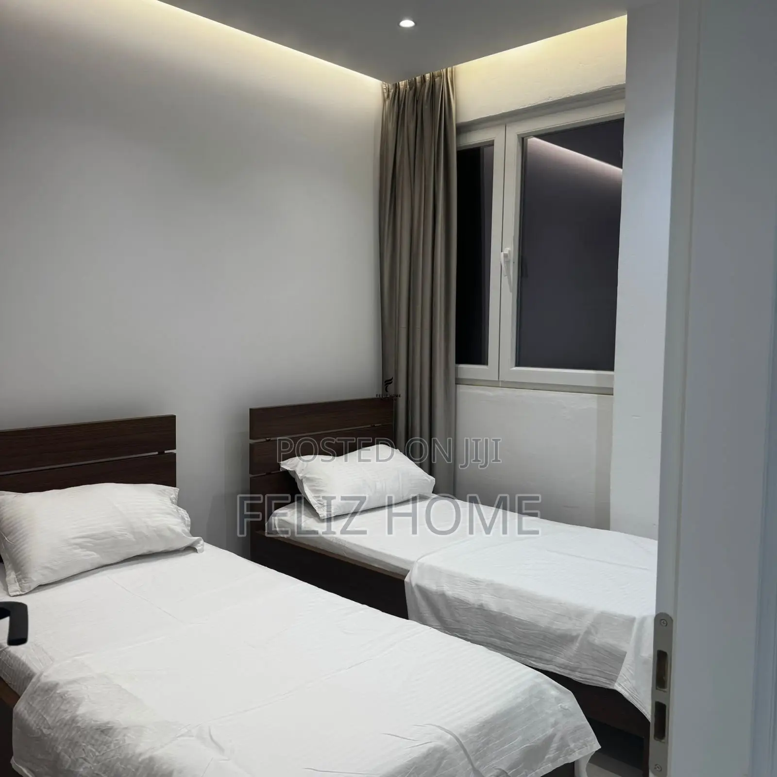 APARTAMENT ME QERA 1+1 RRUGA 5 MAJ 50.000 LEKE