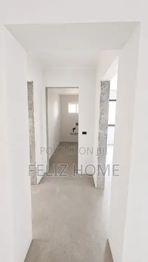 SHITET APARTAMENT 3+1+2 MYSLYM SHYRI 30.000.000 LEKE