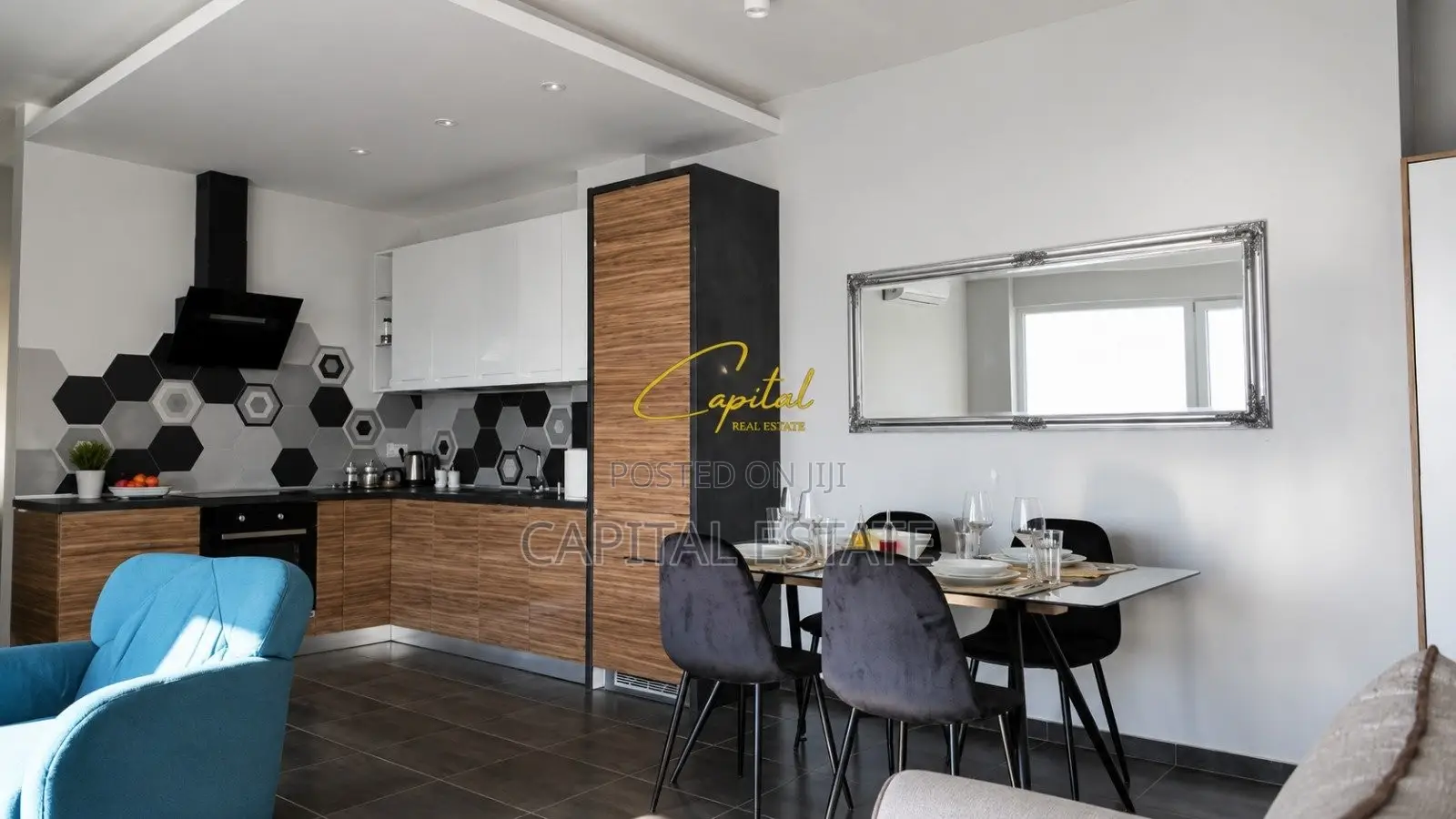PENTHOUSE ME QIRA 90 M2 PAZARI I RI 85.000 LEKE