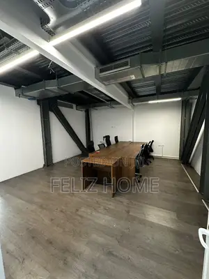 ZYRE ME QERA 180 M2 KOMUNA E PARISIT 330.000 LEKE