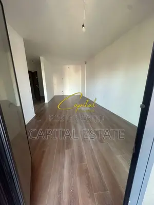 AMBIENT BIZNESI ME QIRA 80 M2 RRUGA E KAVAJES 100.000 LEKE