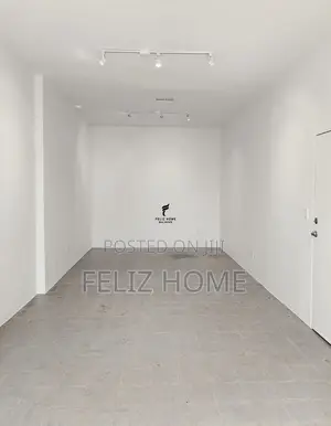 DYQAN ME QERA 130M2 RRUGA FERIT XHAJKO 200.000 LEKE