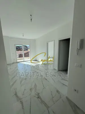 ZYRE ME QIRA 60 M2 KOMPLEKSI AURA 45.000 LEKE