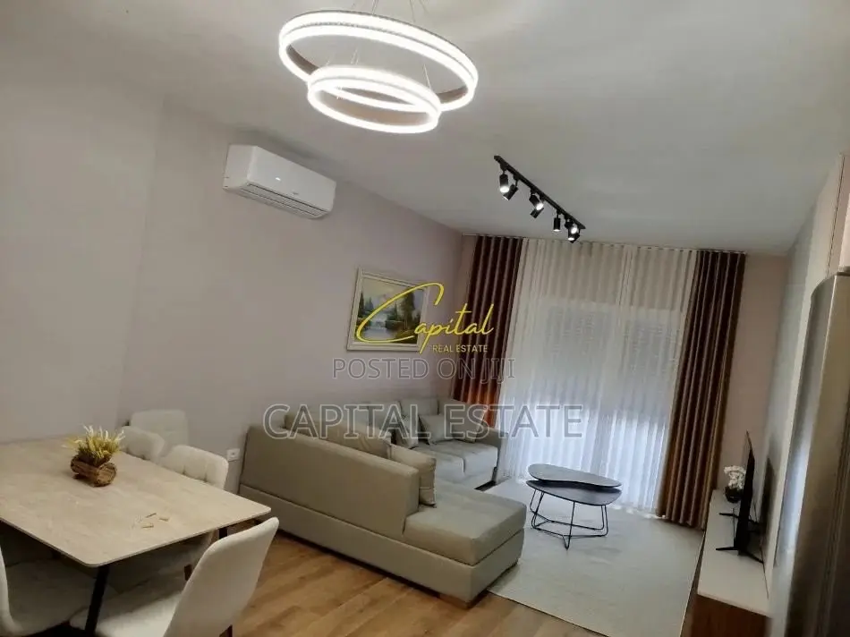 APARTAMENT ME QIRA 1+1 PAZARI I RI 70.000 LEKE