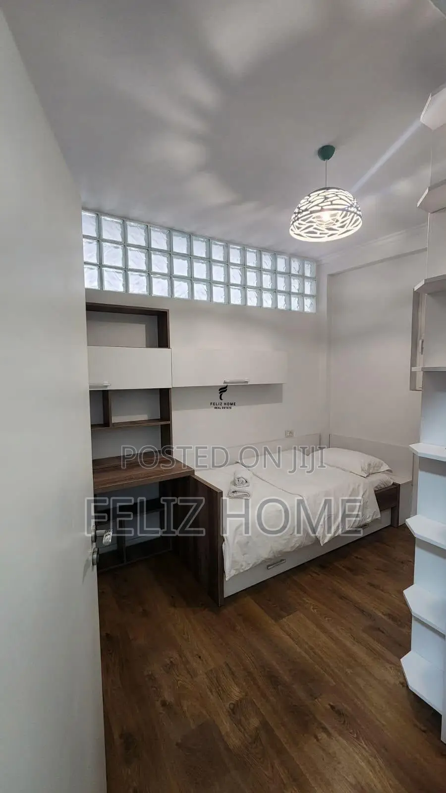 APARTAMENT ME QERA 2+1 ISH FUSHA AVIACIONIT 75.000LEKE