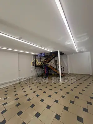 Store to rent Myslym Shyri Str. (Tirana - city)
