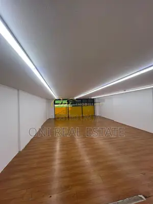 Store to rent Myslym Shyri Str. (Tirana - city)