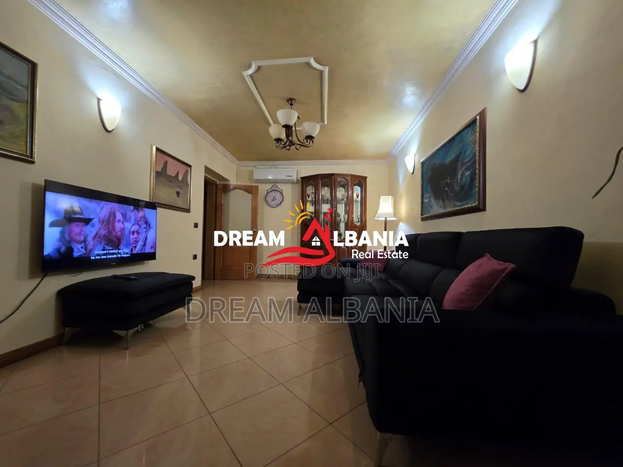 Shitet Apartament 3+1+2WC tek 21 Dhjetori, Prane Kryqezimit (ID 413919