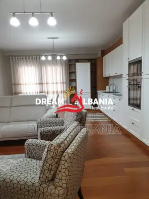 Super Apartament 3+1+2 ne shitje te Liqeni i Thate rruga Peti (ID 4131