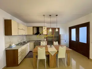 APARTAMENT ME QIRA 2+1 QENDER 75.000 LEKE