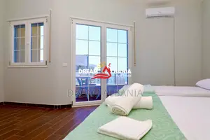 Hotel ne Shitje Buze Detit ne Shengjin (ID 4151136)