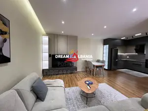 Mundesi investimi!!Apartament 1+1 per shitje ne Rrugen e Kavajes, Tira