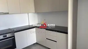 Jepet me Qera Apartament 1+1, Rruga Jordan Misja pran SPAK (ID 4211157