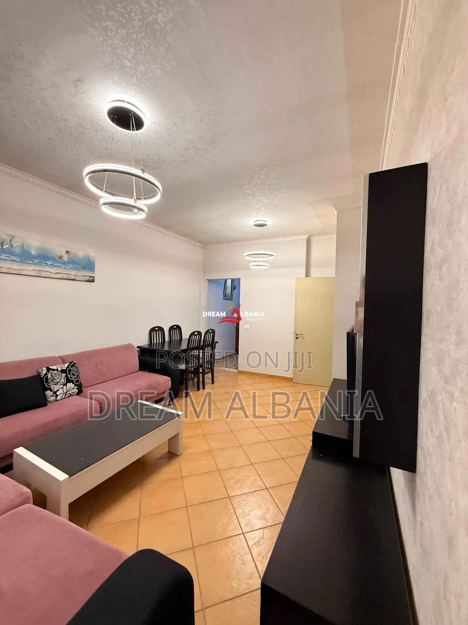 Apartament 1+1+Kuzhine e Vecuar ne Shitje tek Tregu i Ri Elektrik (ID 