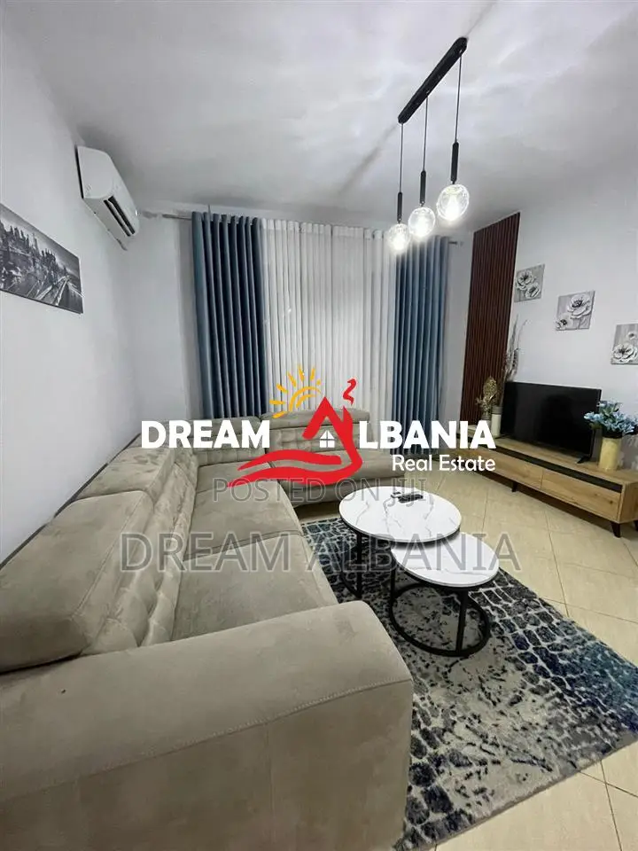 Apartament 2+1 me qera ne rrugen Haxhi Hysen Dalliu prane Fakultetit t