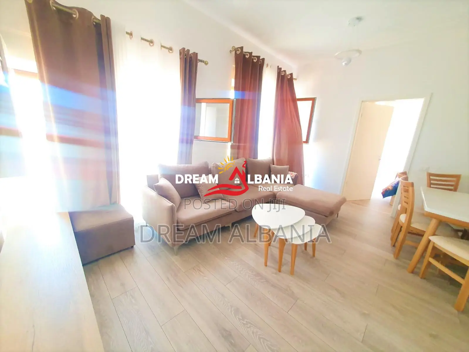 Apartament me qera 2+1+Post parkimi tek Kompleksi Mangalem ne Ali Dem 