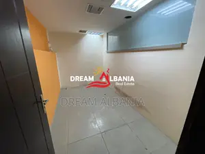 Jepet me qera ambient biznesi prane Stadiumit Dinamo, Tirane (ID 42719