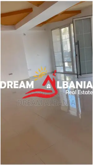 Ambient biznesi me qera prane Xhamisë Xhura te Oxhaku ID(42611286)