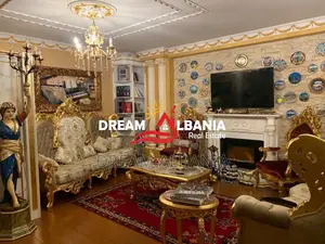 Shitet super apartament 2+1+2 garazhe dhe nje post parkimi ne Kinostud